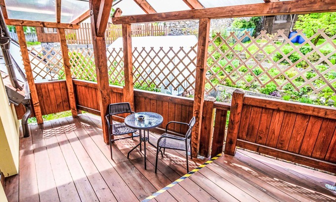 Cesky Krumlov Apartment | Beautiful apartment for 5 people with WIFI, patio and pets allowed