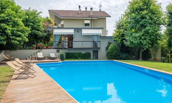 Monteu Roero Apartment | Beautiful apartment for 6 guests with WIFI, private pool, A/C, TV, terrace and pets allowed