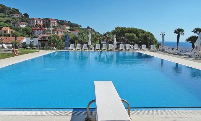 Piani-Ciapin Apartment | Beautiful apartment for 6 guests with WIFI, pool, TV and terrace