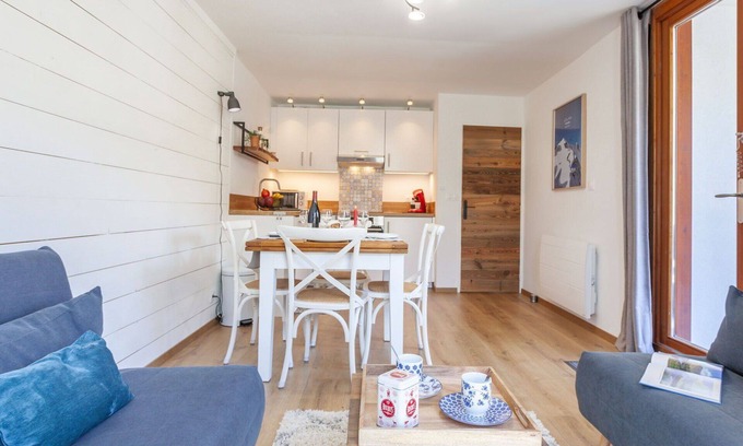 Tignes Apartment | Beautiful apartment for 4 guests with WIFI, TV and balcony