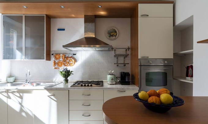 Villa Viani Apartment | Beautiful apartment for 6 guests with WIFI and pets allowed