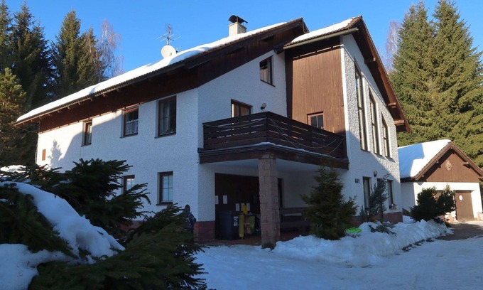 Harrachov Apartment | Beautiful apartment for 12 people with WIFI, TV, balcony and pets allowed