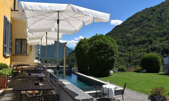Centovalli Apartment | Beautiful apartment for 2 people with WIFI, pool, TV, patio, pets allowed and panoramic view
