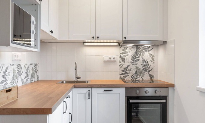 Hrensko Apartment | Beautiful apartment for 8 people with WIFI, TV, patio and pets allowed