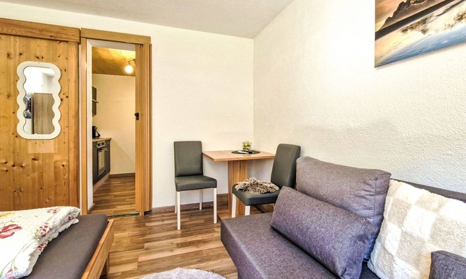 Huben Apartment | Beautiful apartment for 3 guests with WIFI, TV and pets allowed
