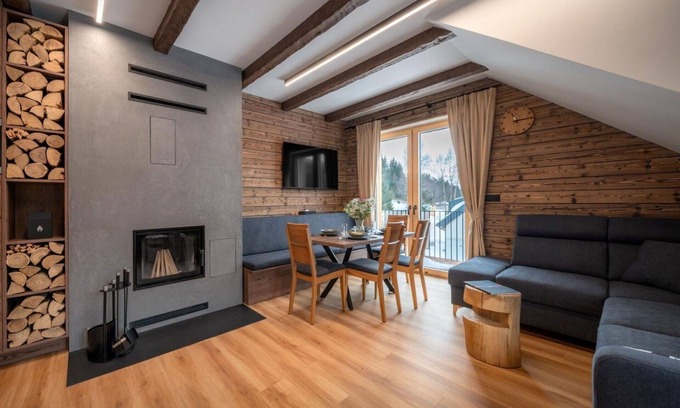 Dolni Morava Apartment | Beautiful apartment for 6 people with WIFI, TV and terrace