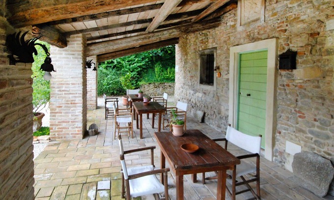 Granarola Apartment | Beautiful apartment for 2 guests with A/C, WIFI, pool, TV, patio, pets allowed and parking