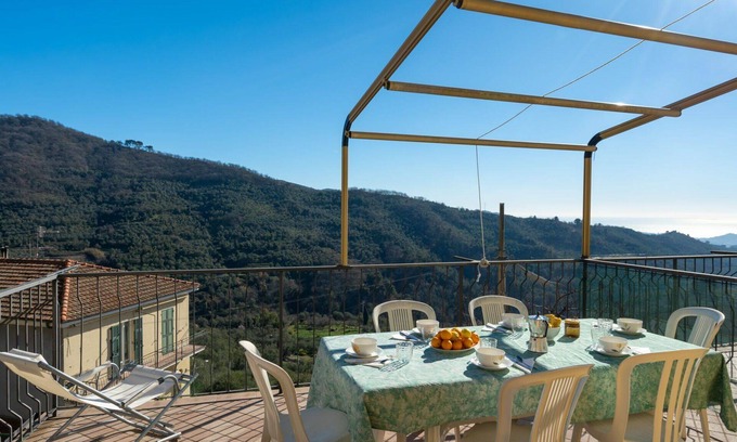 Vasia Apartment | Beautiful apartment for 7 people with WIFI, TV, terrace, pets allowed and parking