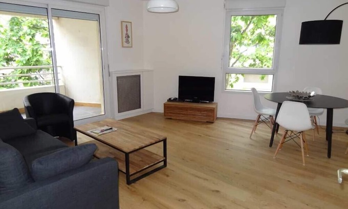 Antigone Apartment | Beautiful apartment, 53 m2 loggia 10m2 facing south Antigone district