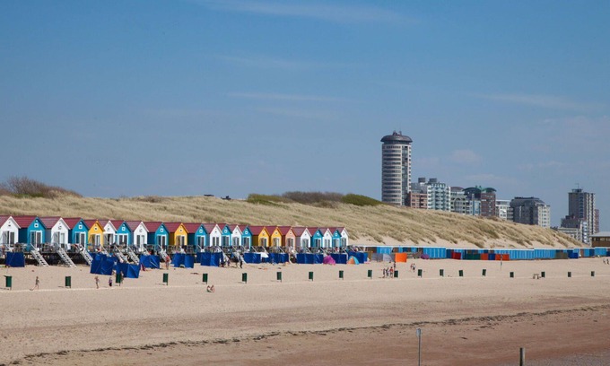 Municipality of Vlissingen House | Beautiful apartment in villa for 4 guests with WIFI, TV, terrace and pets allowed
