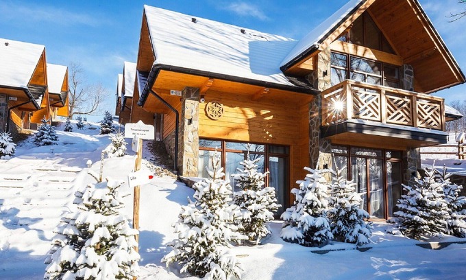Zakopane House | Beautiful apartment in villa for 6 people with WIFI, TV, terrace, pets allowed and parking
