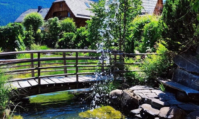 Sankt Michael im Lungau House | Beautiful apartment in villa with WIFI, TV, terrace, pets allowed, panoramic view and parking