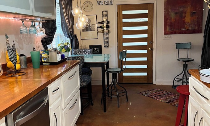 Stone Mountain Apartment | Beautiful basement apartment with Garden