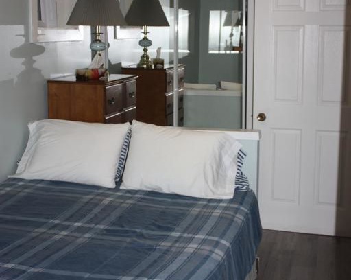 Balm Beach House | Beautiful Beach Front Resort - Family Suite (I)