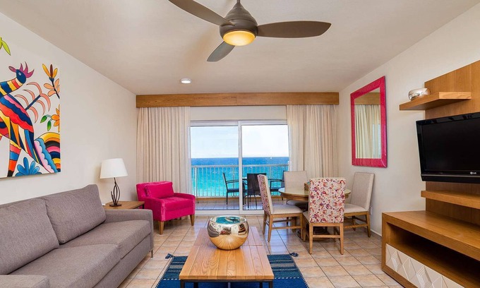 Los Cabos Hotel | Beautiful Beach Resort Property- CABO SAN LUCAS, MEXICO!