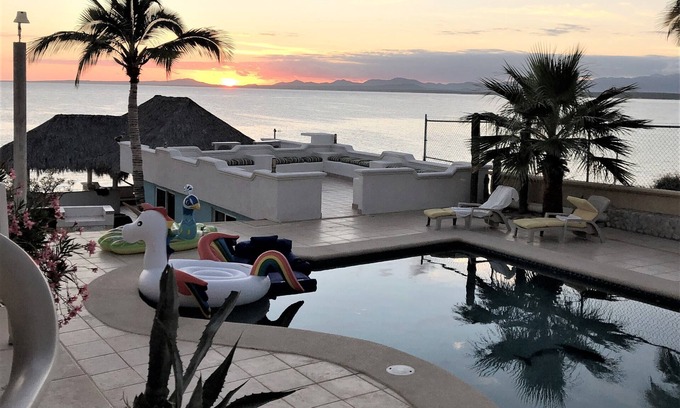 La Ventana House | Beautiful Beachfront Casitas in Private Compound with Pool and Beach Launch