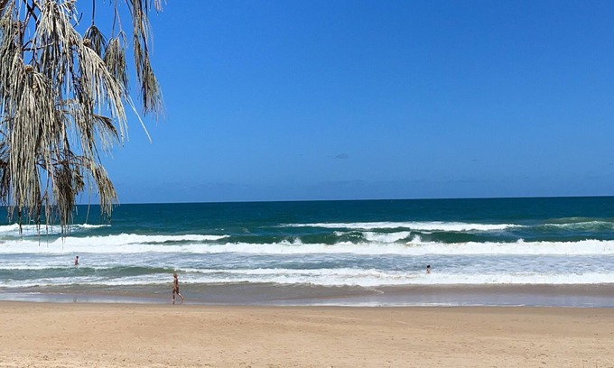 Yaroomba House | Beautiful beachside retreat - the perfect place to relax and unwind