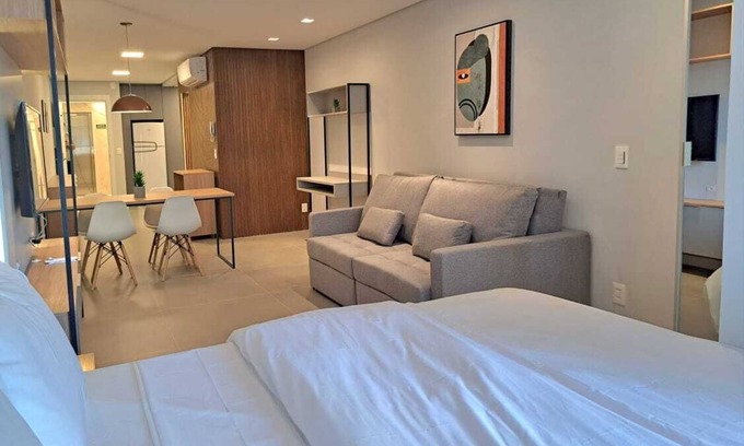 Centro Apartment | Beautiful Studio 200m from Beira Mar, Center of Florianópolis!