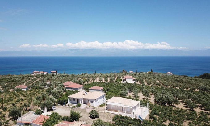 Pylos-Nestoras House | Beautiful, cheap holiday house in the country with terrace Messenia, Peloponnese