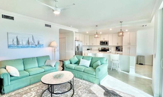 Biggar Condo | Beautiful Condo with Resort-Style Amenities and Golf Option at Babcock National