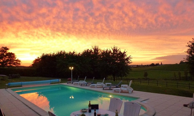 Taillecavat House | Beautiful Converted Barn, Sleeps 10, Private Pool & Garden With Wonderful Views