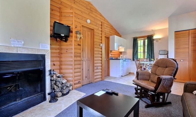 Val David Villa | Beautiful cottage in Val-David - Log house #5