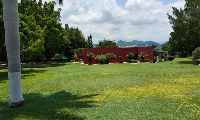 Yautepec House | Beautiful Country House Chamilpa in Morelos with AC in Mor. - Sleeps 14