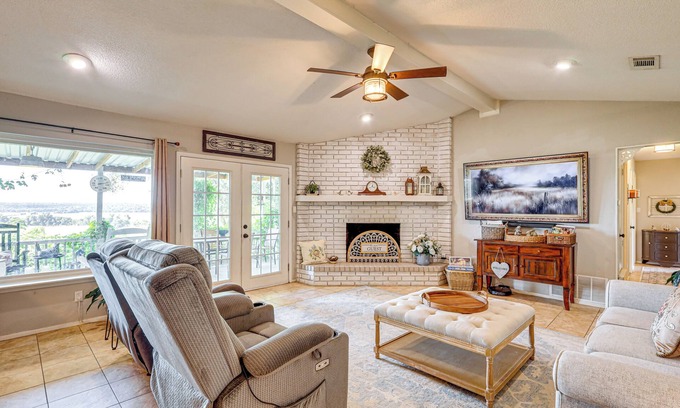 Valley Mills House | Beautiful Country Home on Secluded & Gated Acreage
