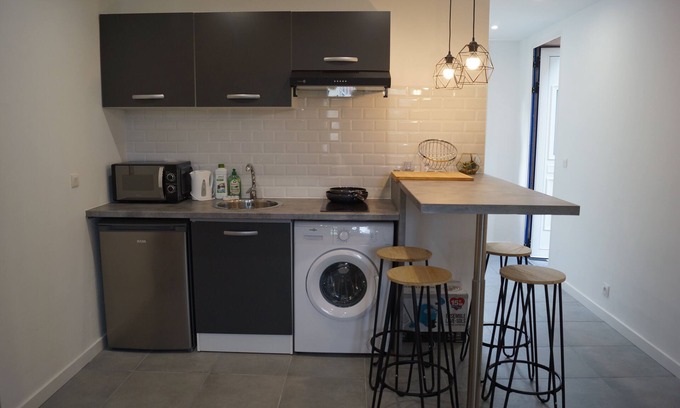 Verrieres-le-Buisson Apartment | ⭐Beautiful cozy apartment, 8min by foot RER B, 20min Orly airport⭐