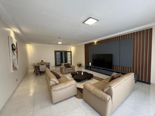 Point E Apartment | Beautiful F4 apartment Sakina