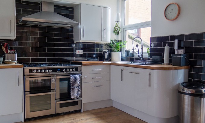 Liverpool House | ⌘Beautiful family home - Penny Lane⌘