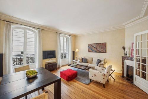 Plaisance Apartment | Beautiful flat heart of XIVeme
