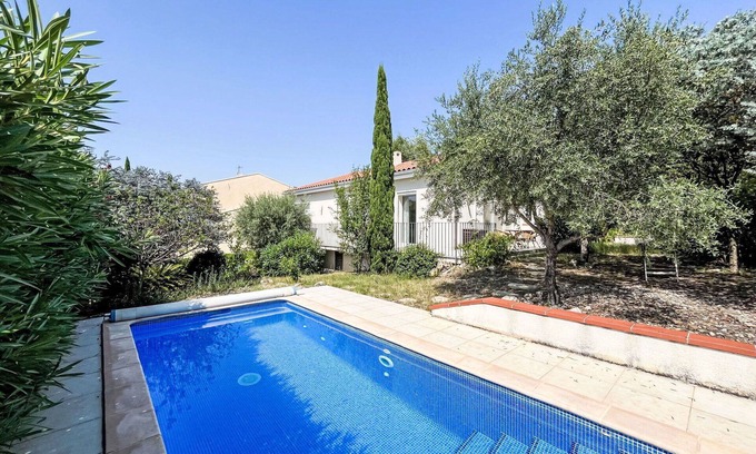 Montesquieu-des-Alberes House | Beautiful private villa for 6 people with WIFI, A/C, private pool, TV, patio and parking