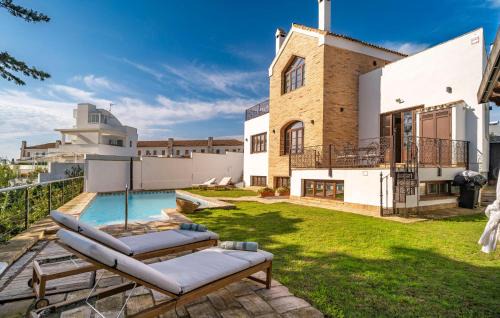 Conil de la Frontera House | Beautiful Home In Conil De La Frontera