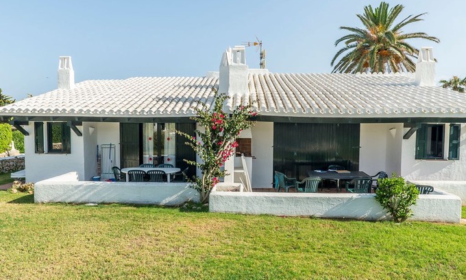 Binisafua House | Beautiful Holiday Home in Residential Complex with Pool, Wi-Fi, Terrace and Lawn; Parking Available