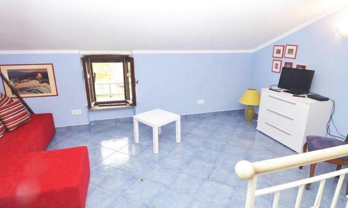 Krmed House | Beautiful Holiday Home in Rovinj with Private Terrace