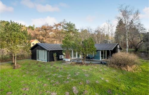Handrup Strand House | Beautiful Home In Ebeltoft With Sauna