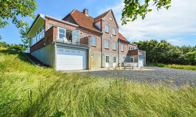 Hojer House | Beautiful home in Højer with sauna