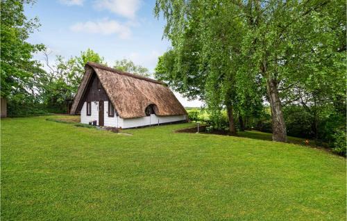Hjarbæk House | Beautiful Home In Løgstrup With Wifi
