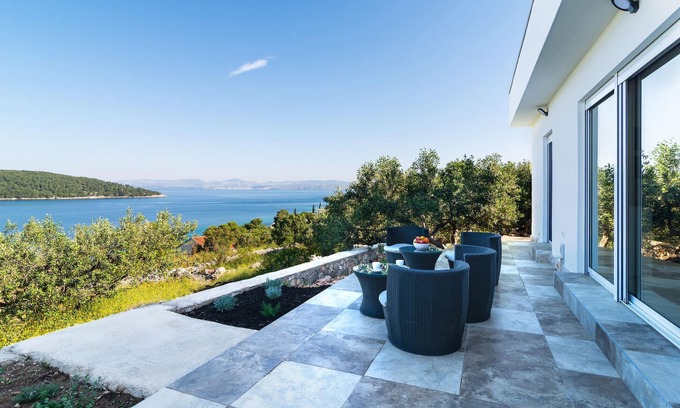 Necujam House | Beautiful home in Necujam with WiFi