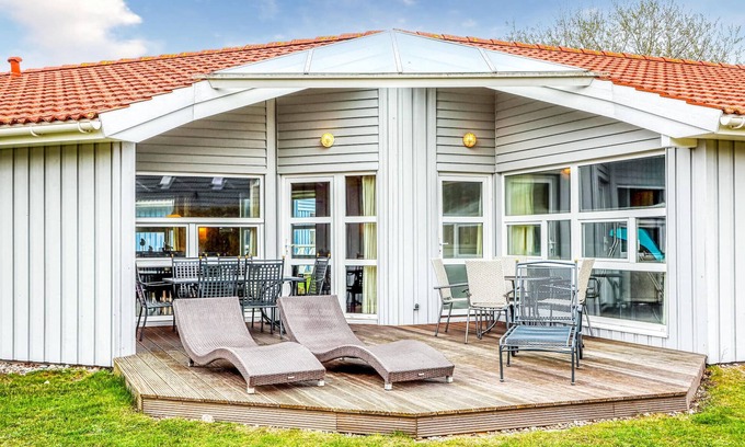 Schoenhagen House | Beautiful home in Schönhagen with sauna