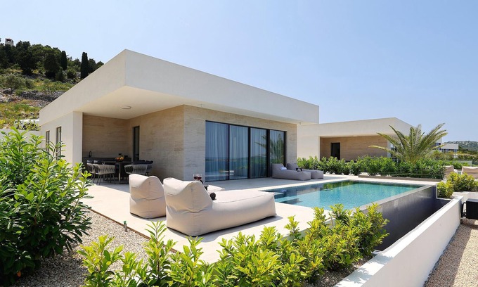 Kraj House | Beautiful home in Tkon