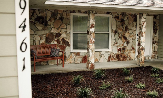 Manattee Road House | Beautiful home located at Chiefland Country Estates, near the Golf Course