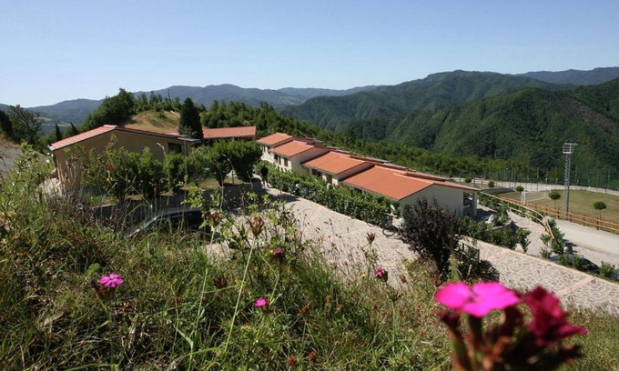 Palazzuolo sul Senio House | Beautiful home with terrace, located in nature