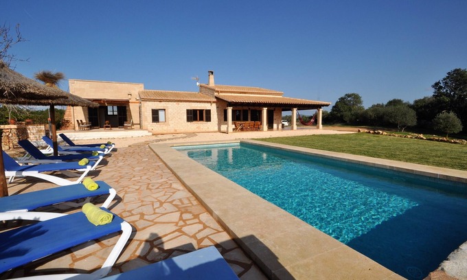 Ses Salines House | Beautiful House in Ses Salines with Private Pool, WIFI and Air Conditioning