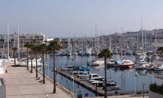 Telheiro Apartment | Beautiful luxury apartment with 4 Pool passes, WiFi & UK TV available
