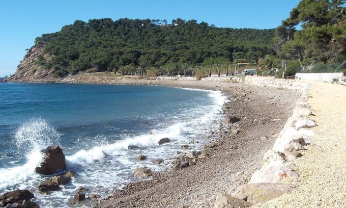 Saint-Mandrier-sur-Mer Apartment | Beautiful modern apartment, everything on foot