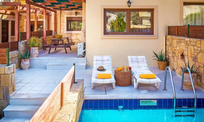 Palaiokastro Villa | Beautiful maisonette, Near Heraklion, beach & taverns 4