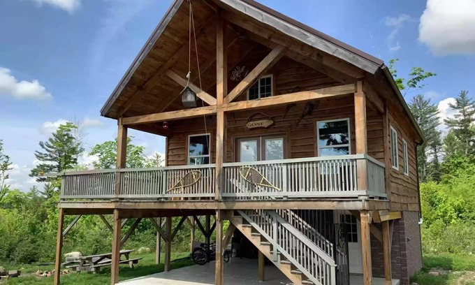 Salisbury Center Cabin | Beautiful Mountain Lodge on 32 Private Acres - Real Privacy!