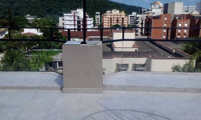 Parque Enseada Apartment | Beautiful Penthouse four blocks from Enseada Beach